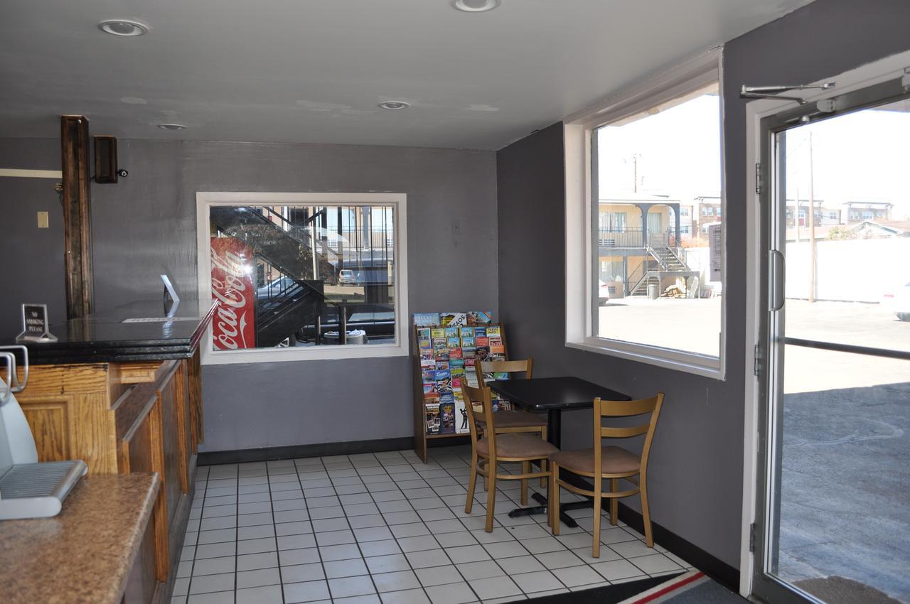 Raider Inn Lubbock Ngoại thất bức ảnh